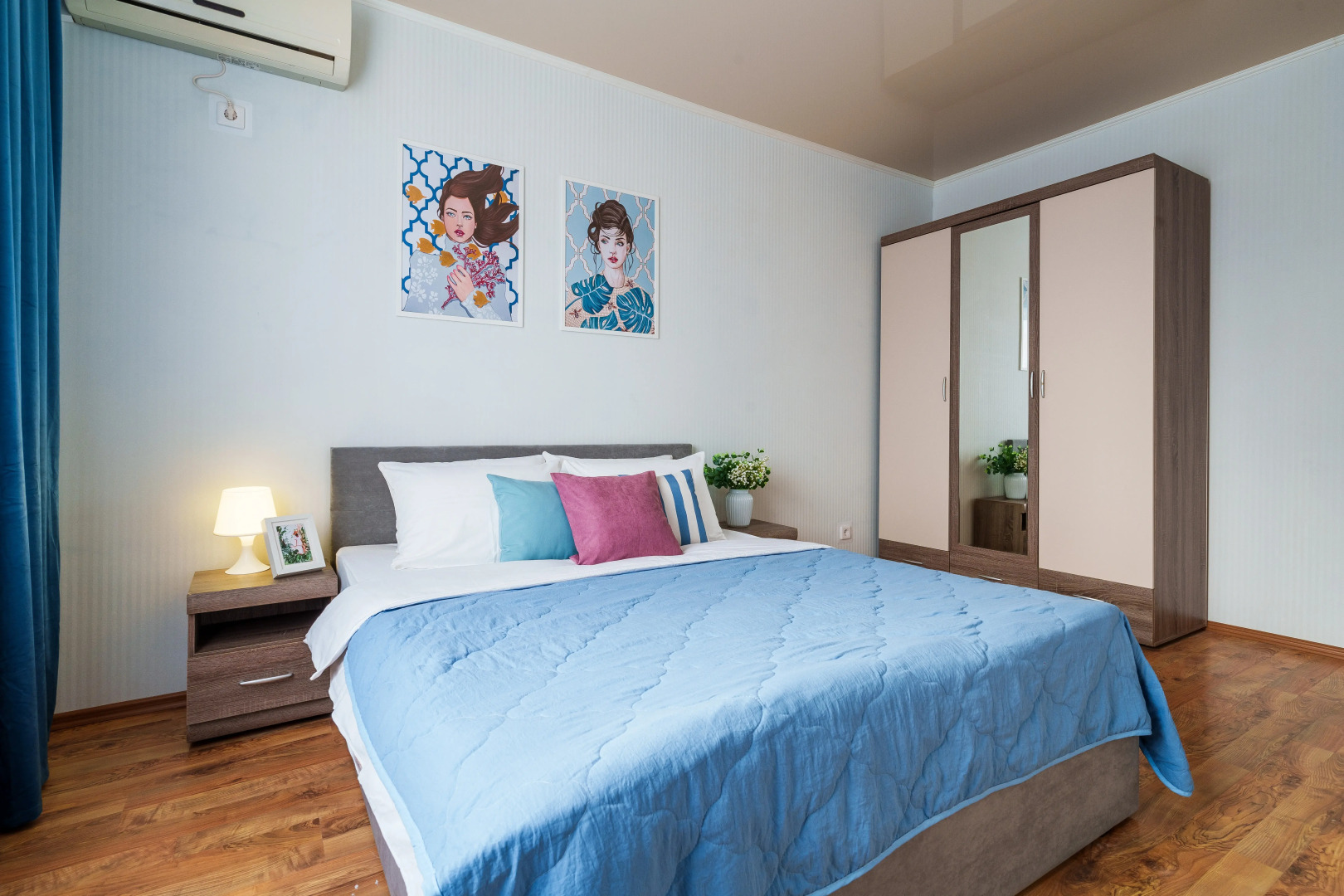 Квартира двухкомнатная Апарт-Отелика в Шаговой Доступности к Парку Галицкого