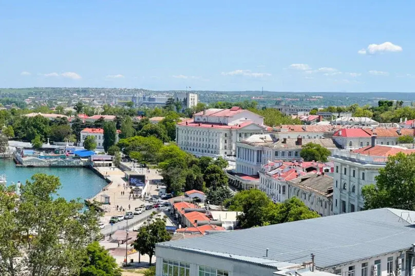 Апартаменты на Сенявина 5