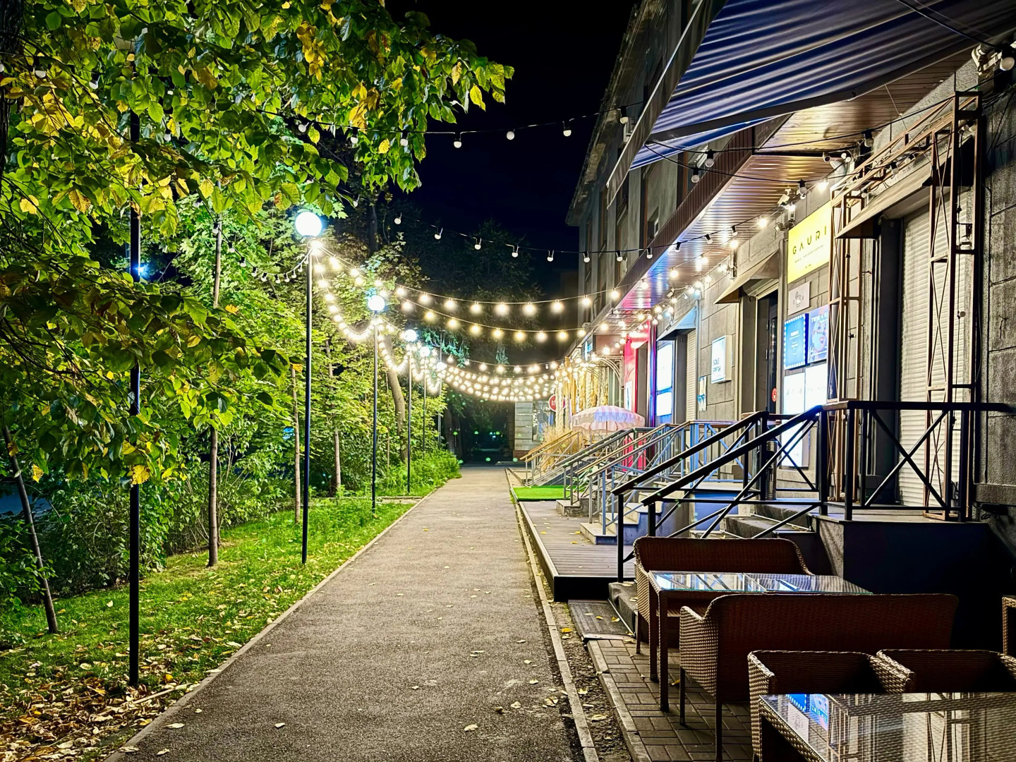 Апартаменты Open Line 2-ком Абая 77