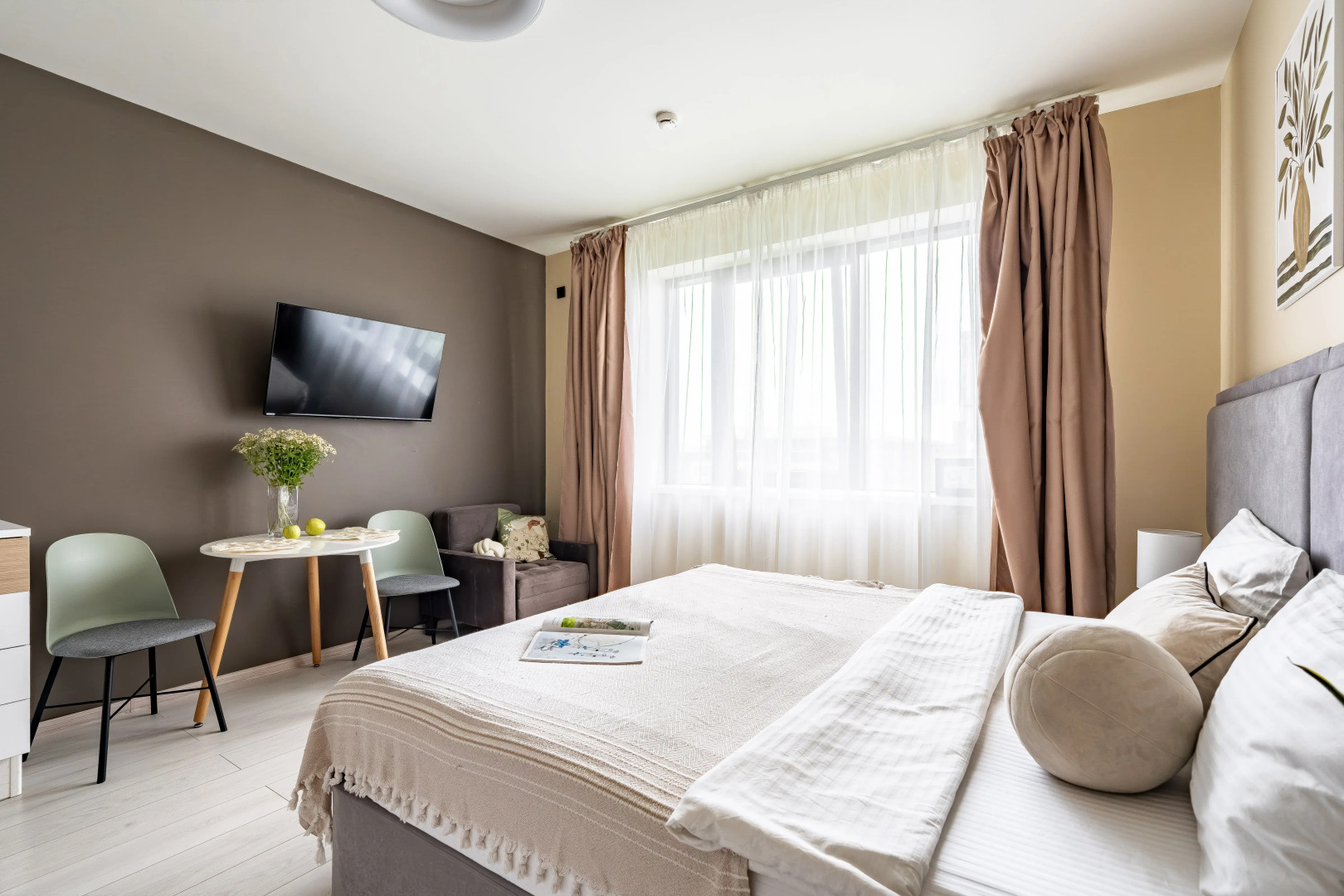 Апартаменты Your Apart на Васильевском Острове