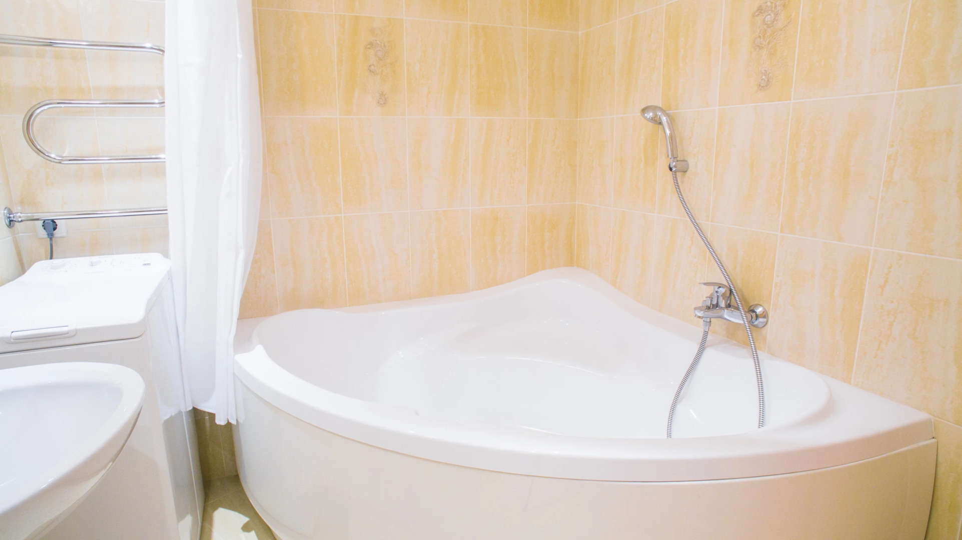 Апартаменты на Победителей 3