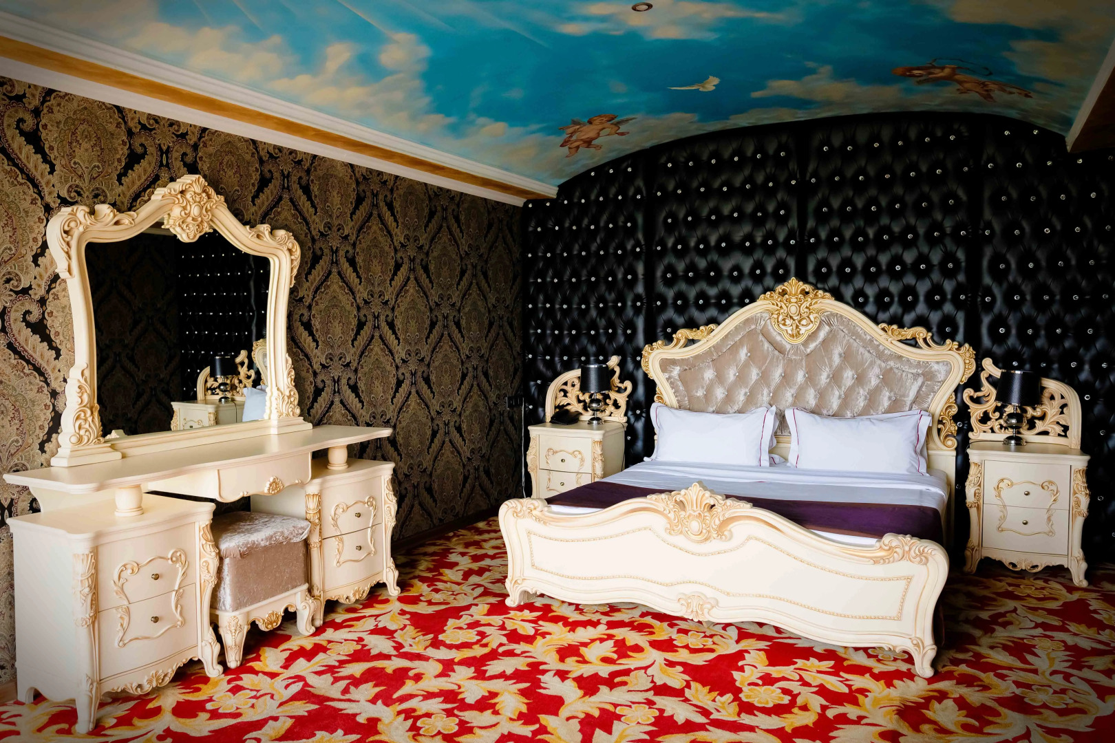 Отель Grand Opera