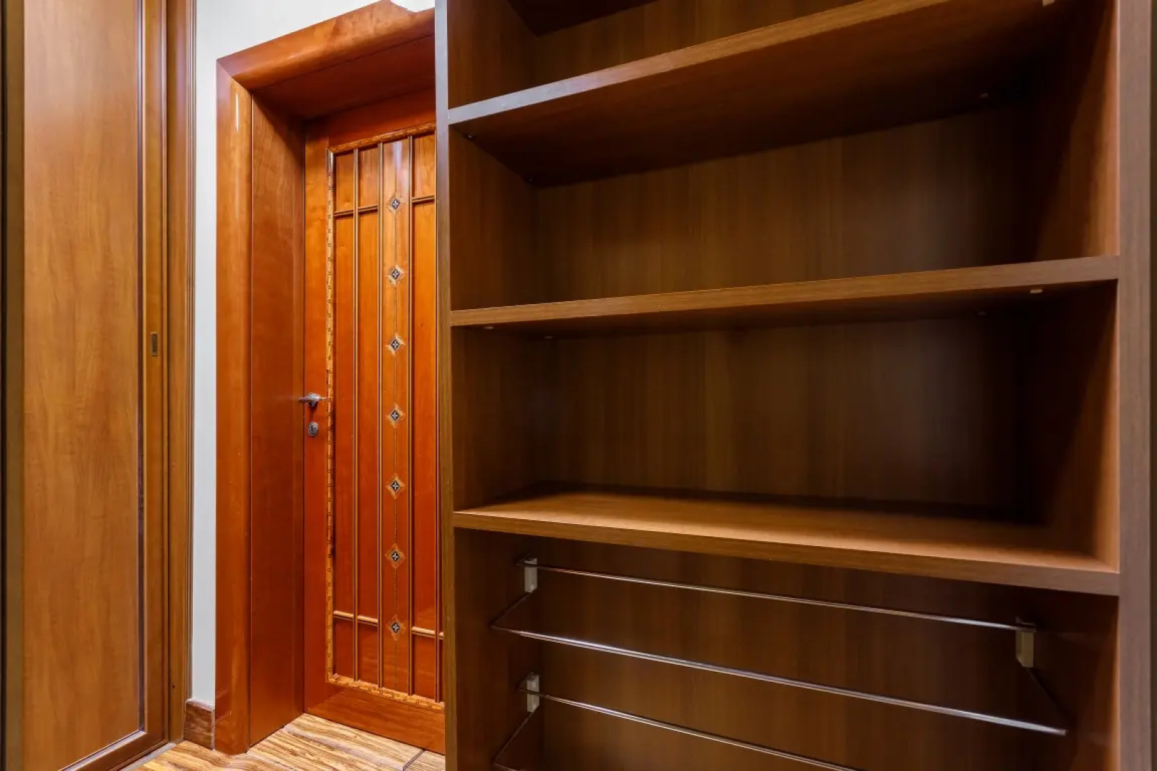 Апартаменты  Роскошные с Балконом и Видом на Кремль