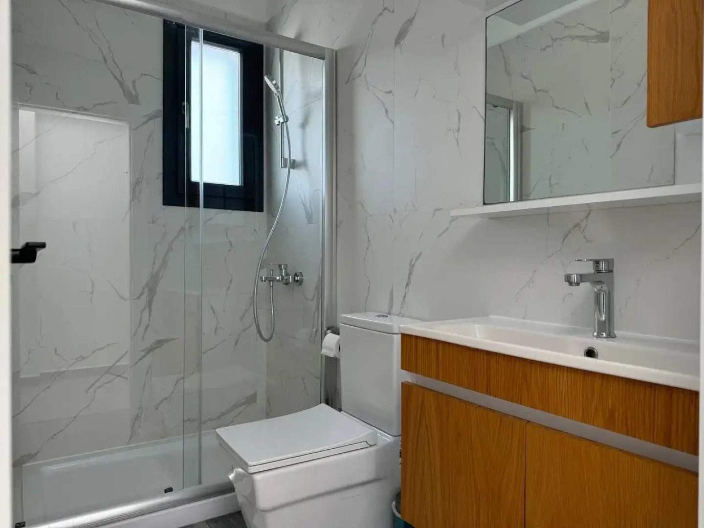 Апартаменты Современные апартаменты в закрытом комплексе