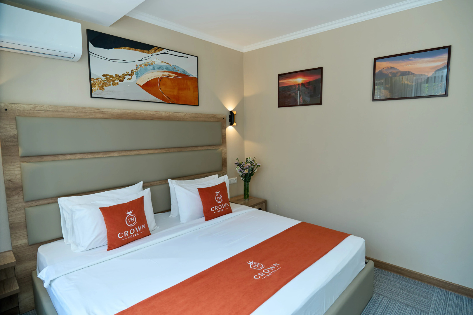 Отель Crown Hotel Bishkek