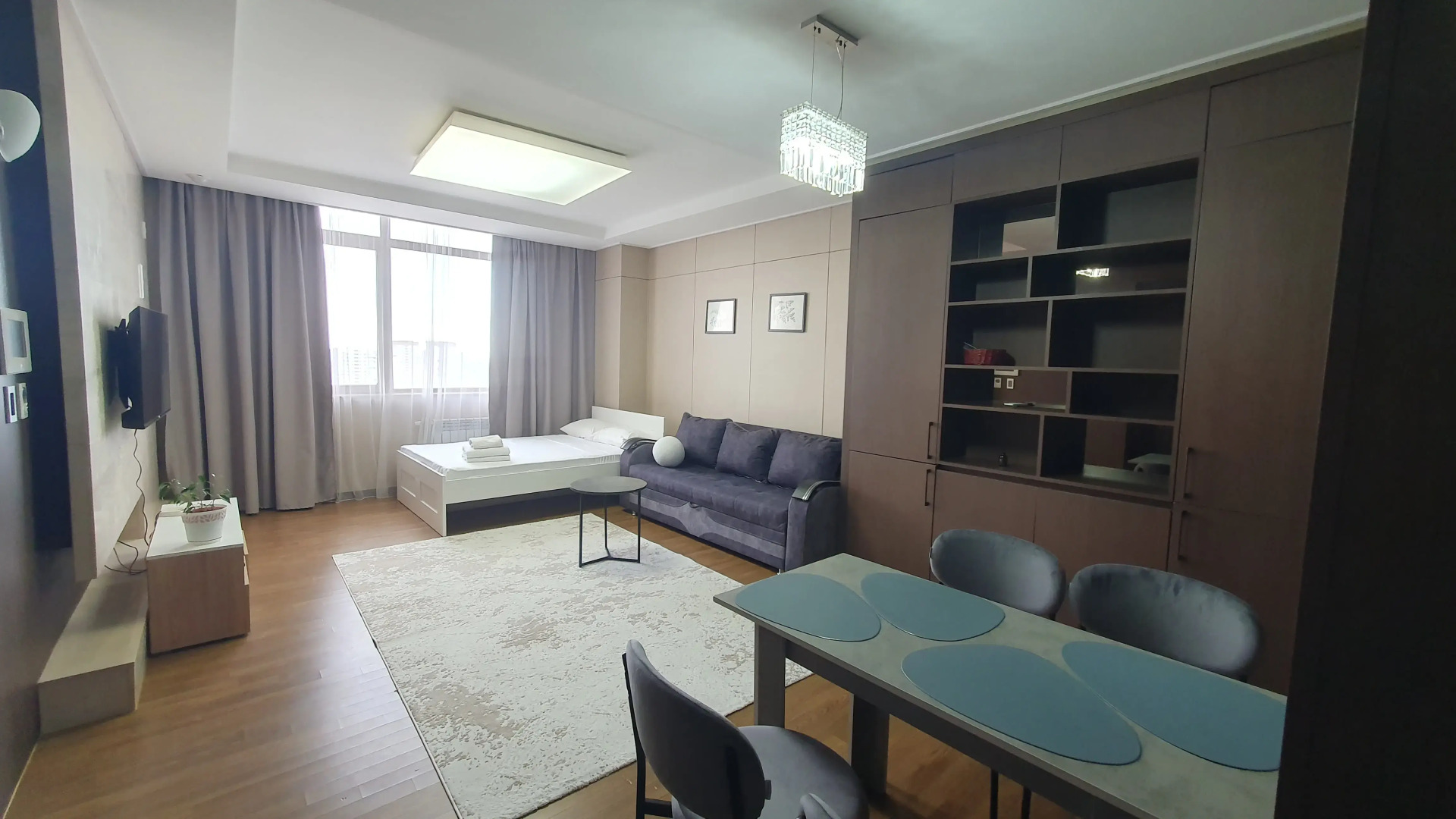 Апартаменты Luxury возле посольства США 14й этаж с шикарным видом на Мечеть Хазрет Султан