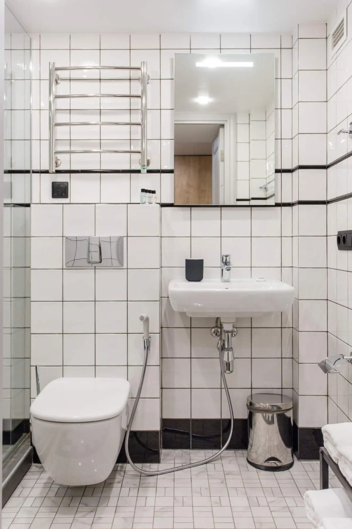 Меблированные комнаты F12