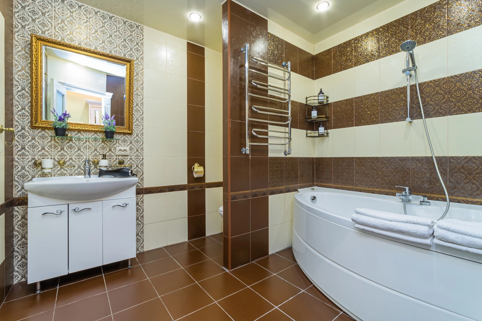 Апартаменты двухкомнатные рядом с Крокус Сити