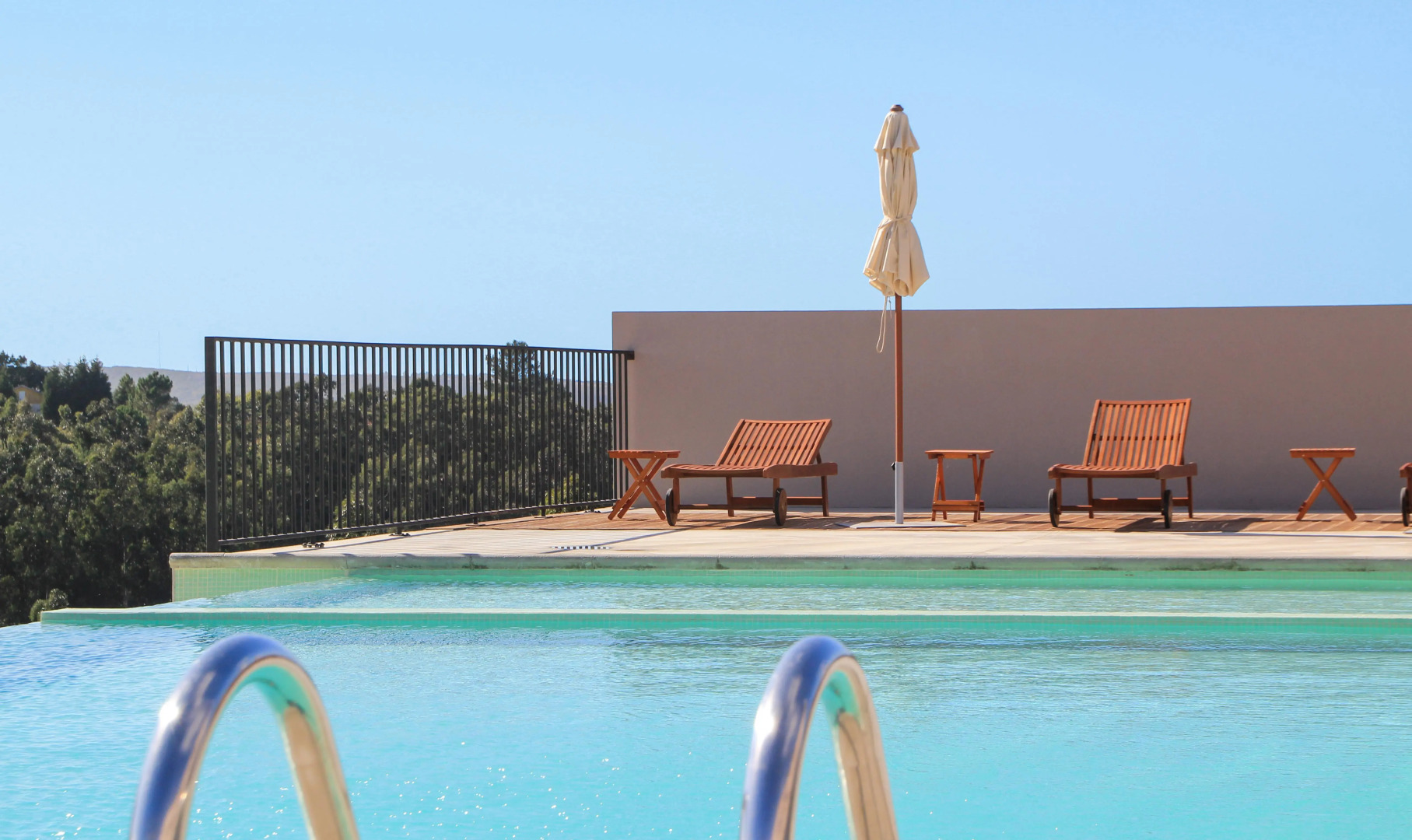 Отель Vale d'Azenha Hotel and Residences