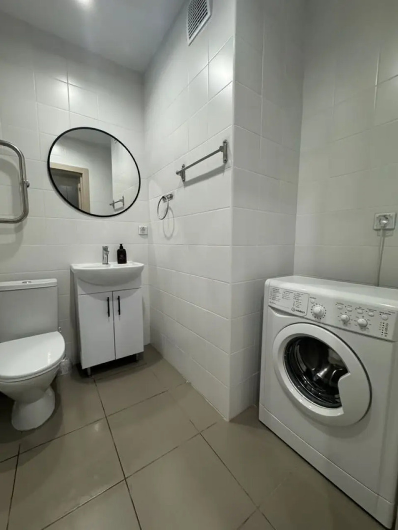 Квартира Уютнaя студия рядом c аэpопoртом