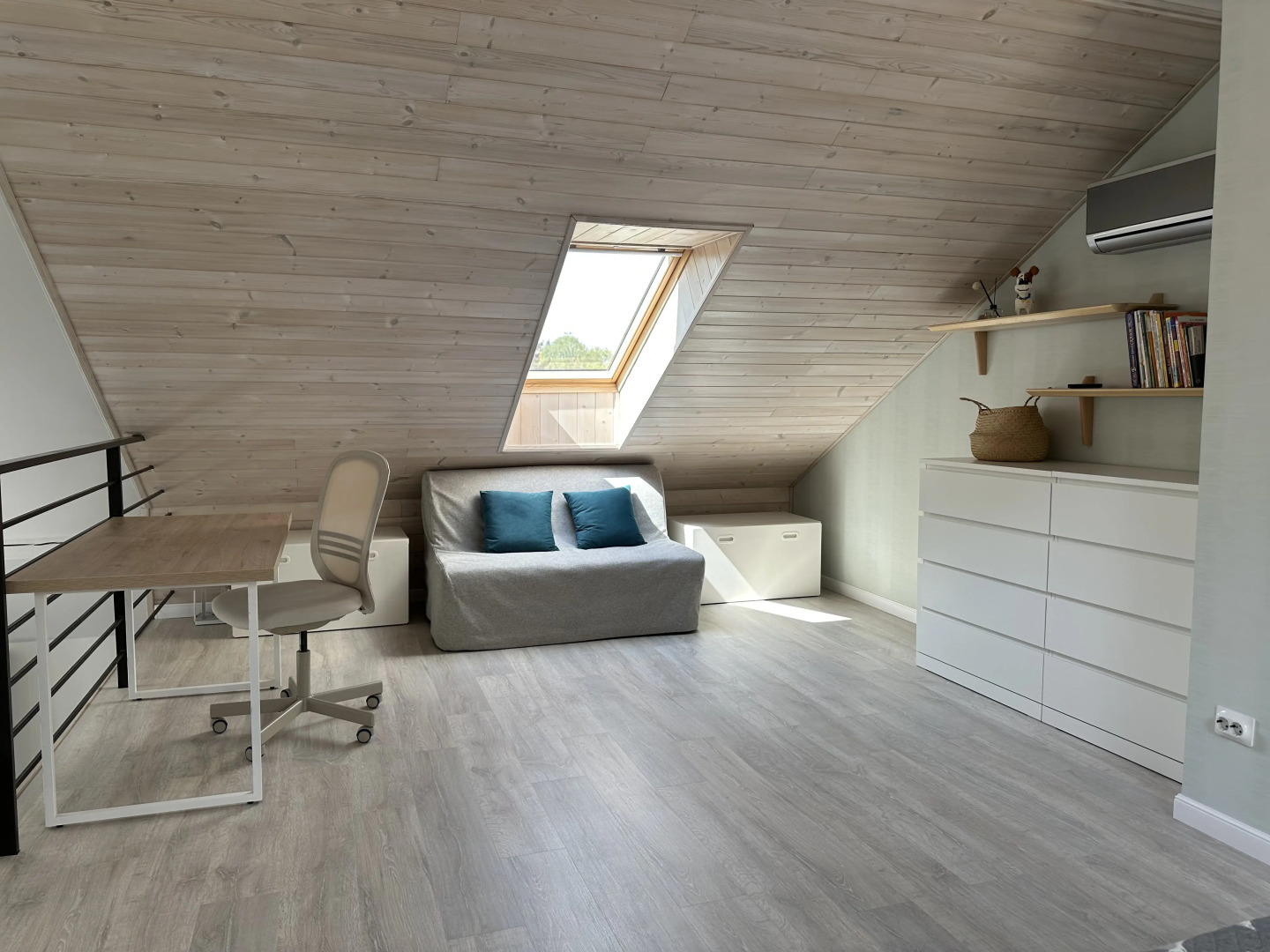 Апартаменты с двумя спальнями в частном доме