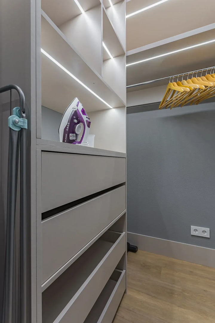 Апартаменты в центре города на улице Б Панина с парковкой Сова-Дом