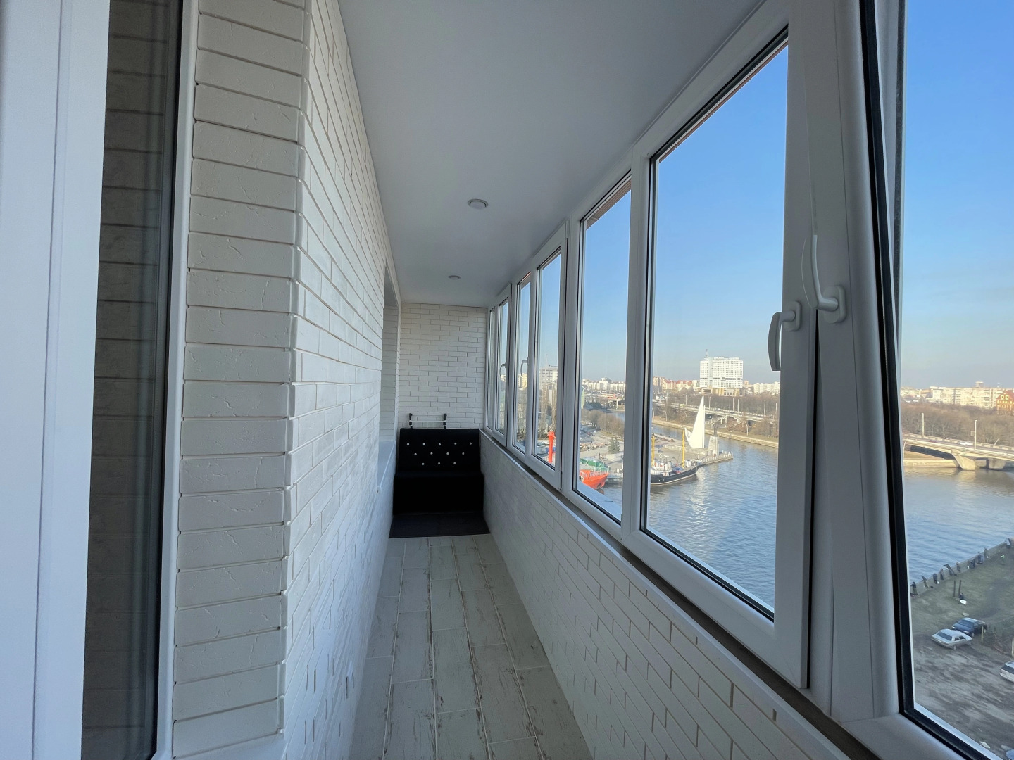 Квартира Двухкомнатная Портовая