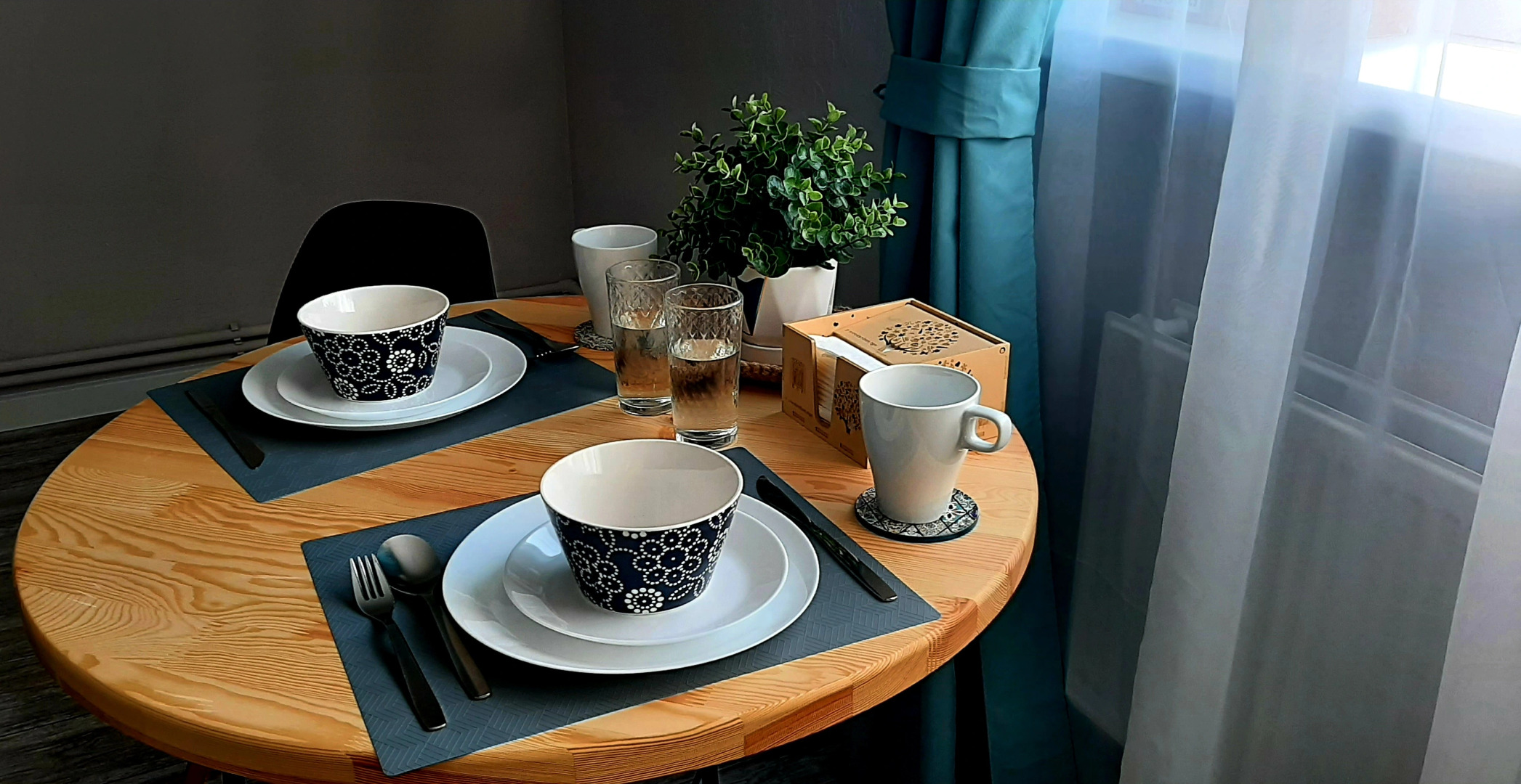 Квартира За Сценой