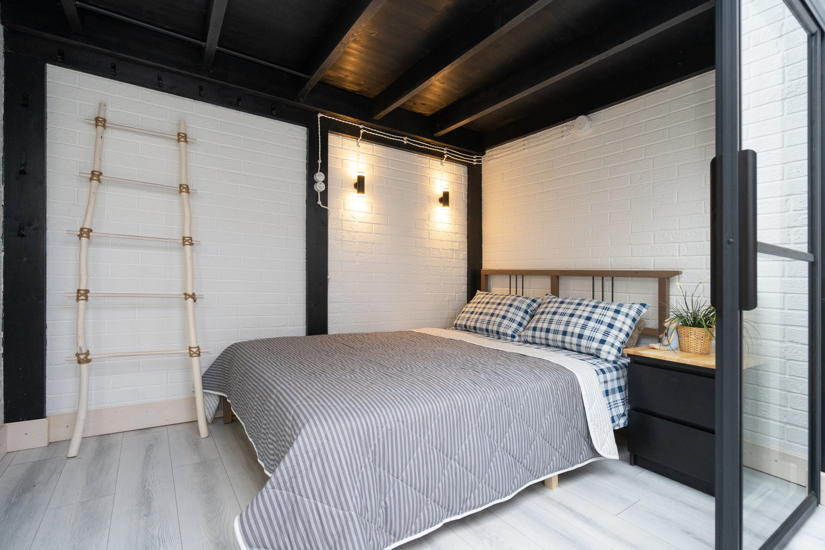 Квартира с Сауной, Камином и Кондиционером Лофт Центр Кремль Казань