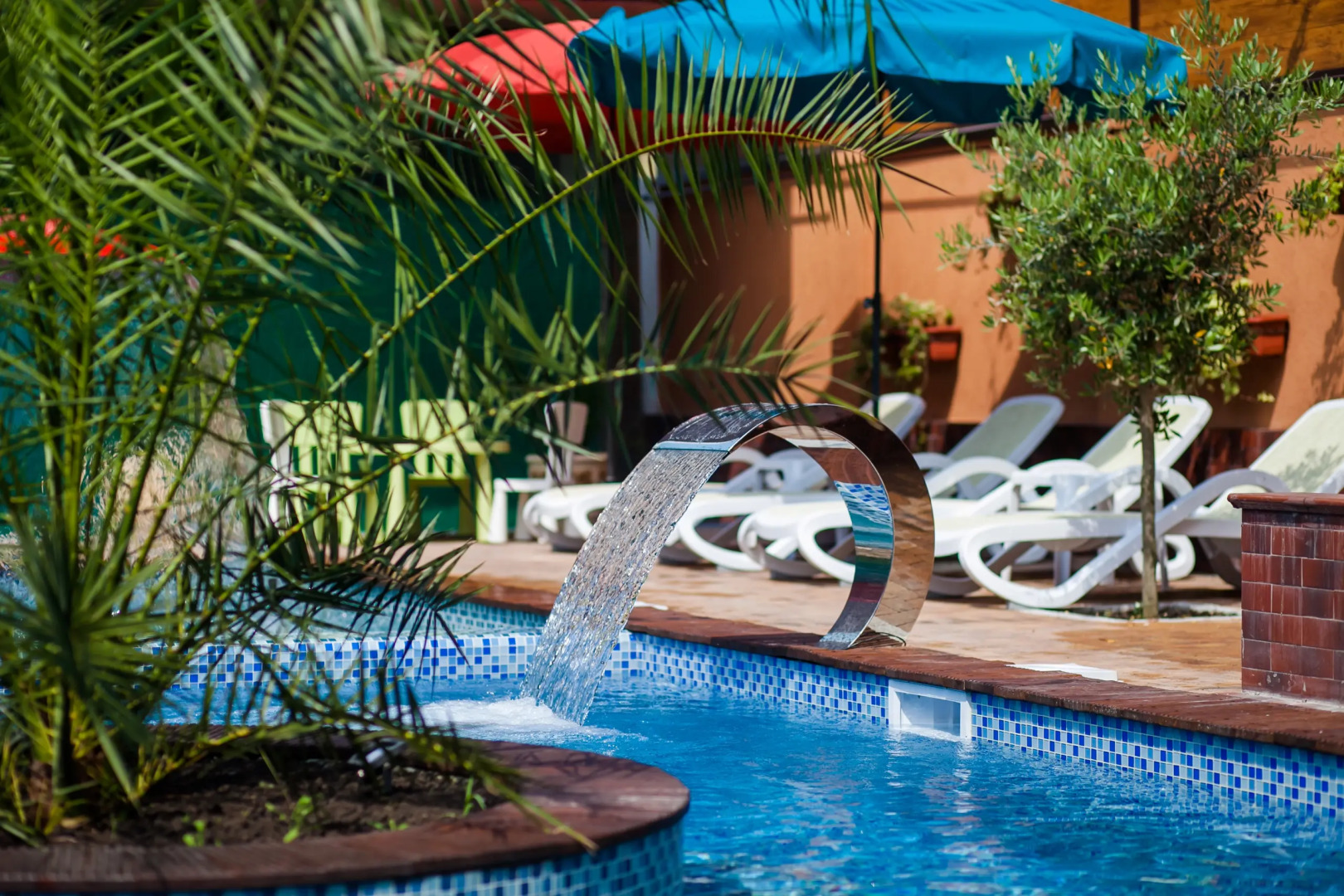 Zhemchug Village Hotel