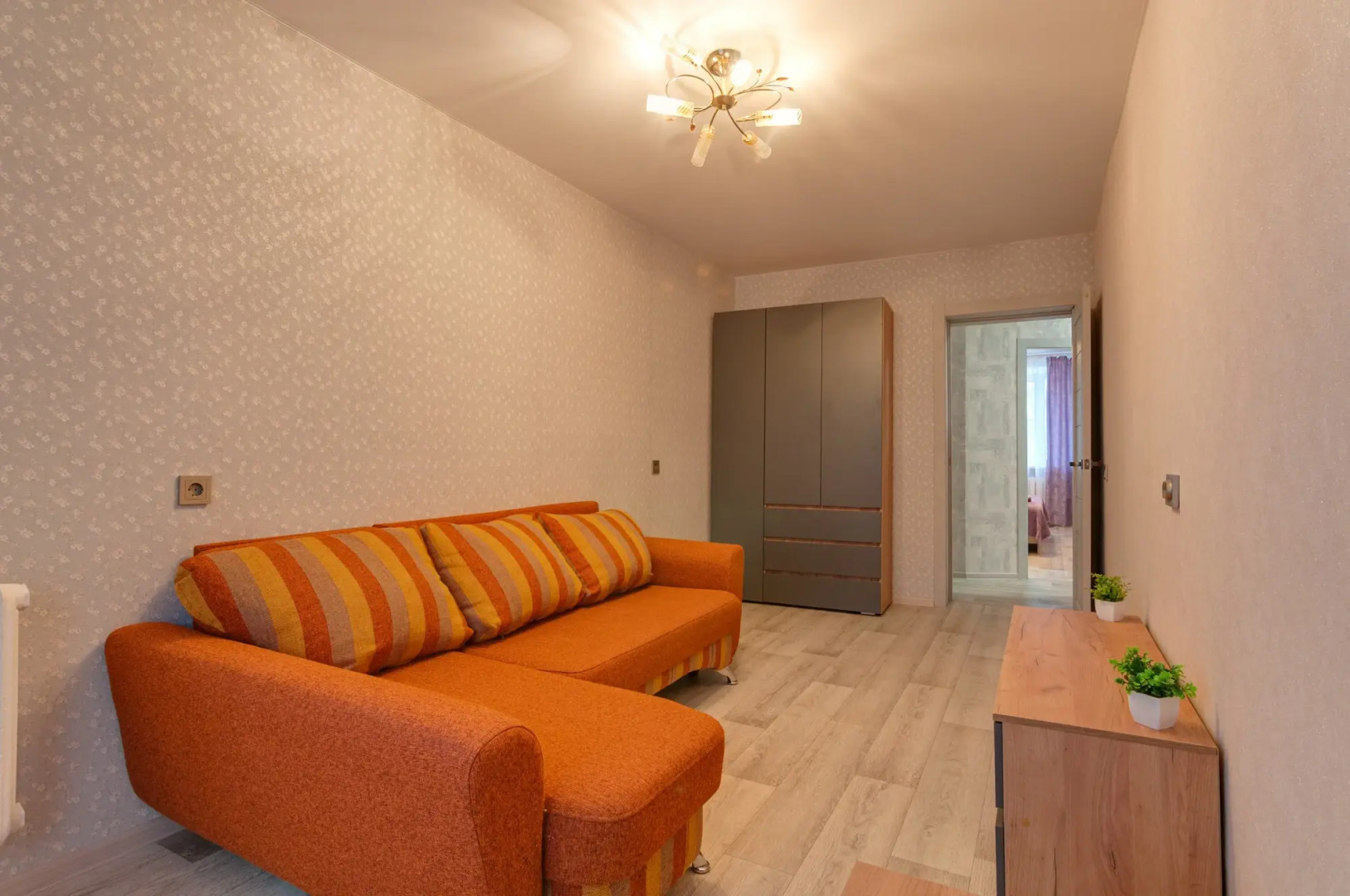 Квартира 2 комнатная чистая уютная