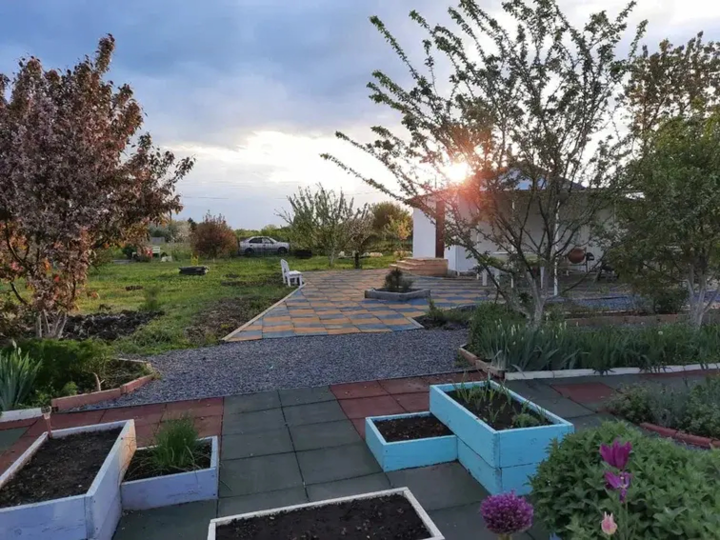 Глэмпинг В поле