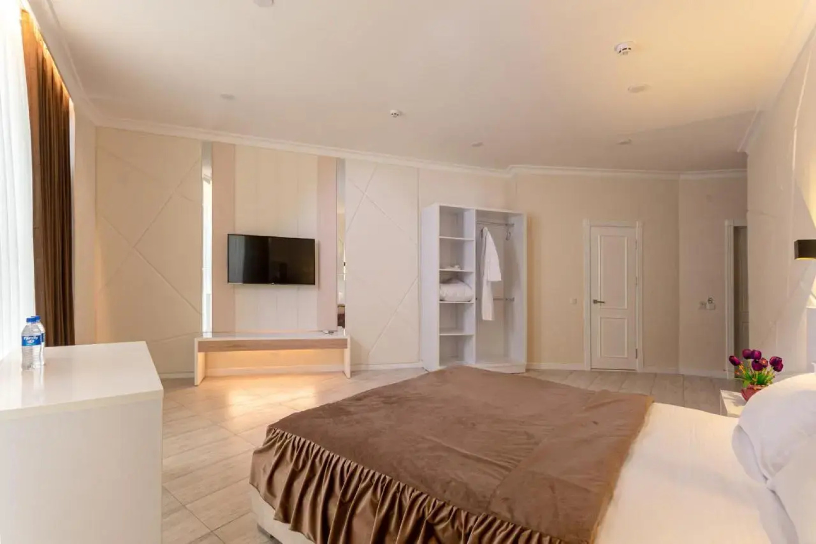 Отель Tantana Hotel