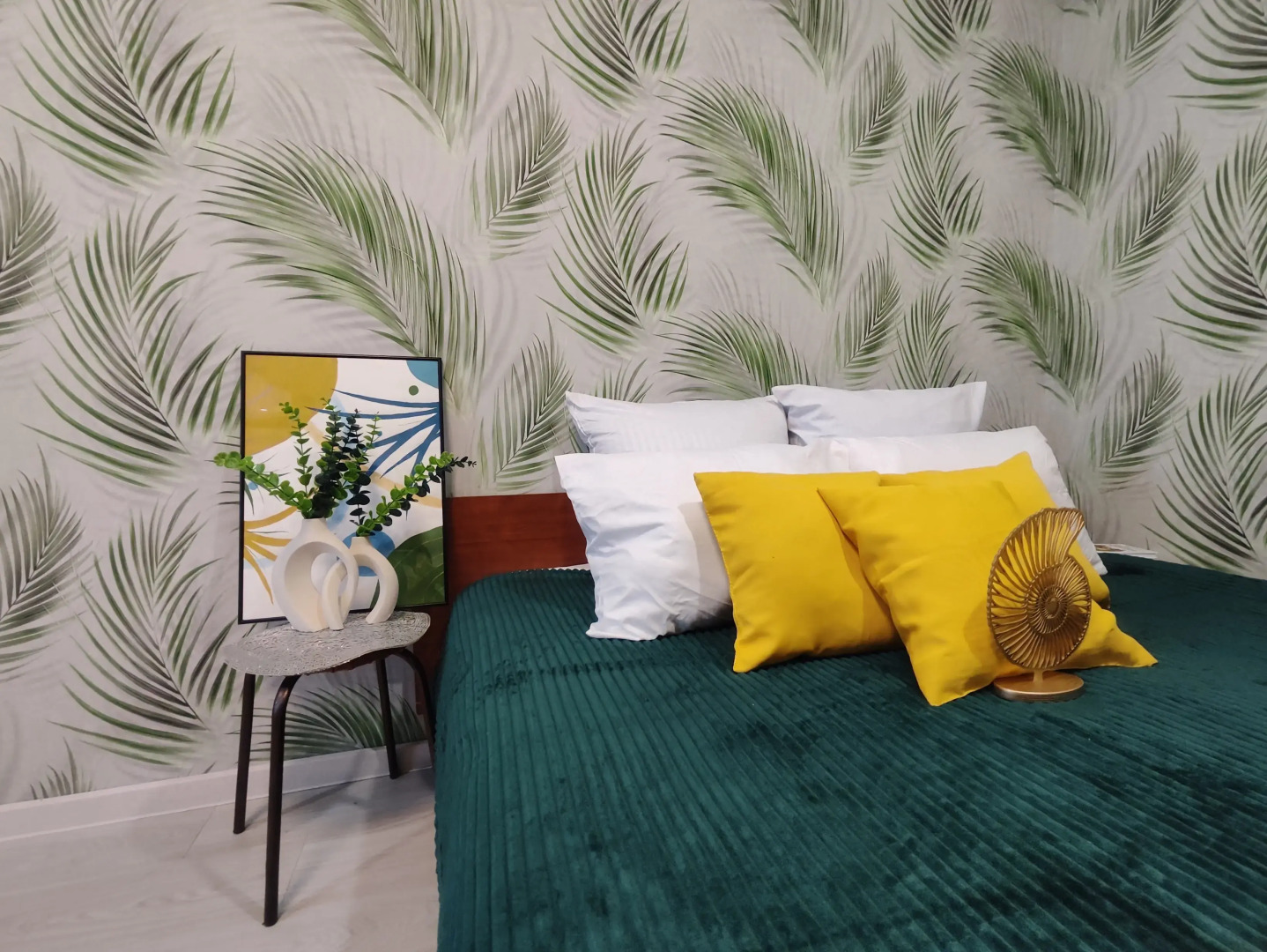 Апартаменты ГРАНАТ "Город на ладони"