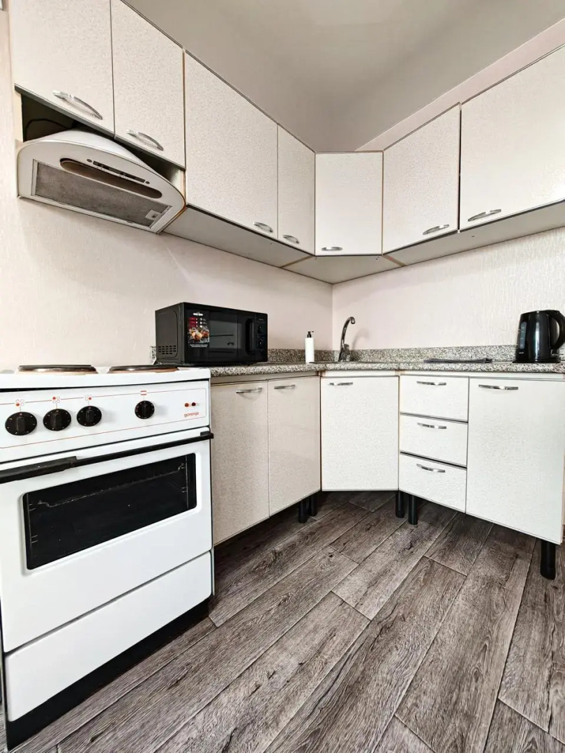 Квартира Шикарный Вариант для Семьи (82-18)