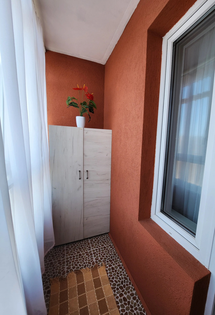 Квартира с видом на закат Родионова, 19