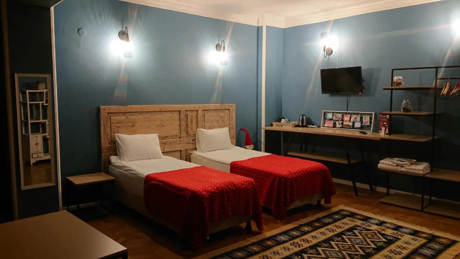 Отель Gvino Minda