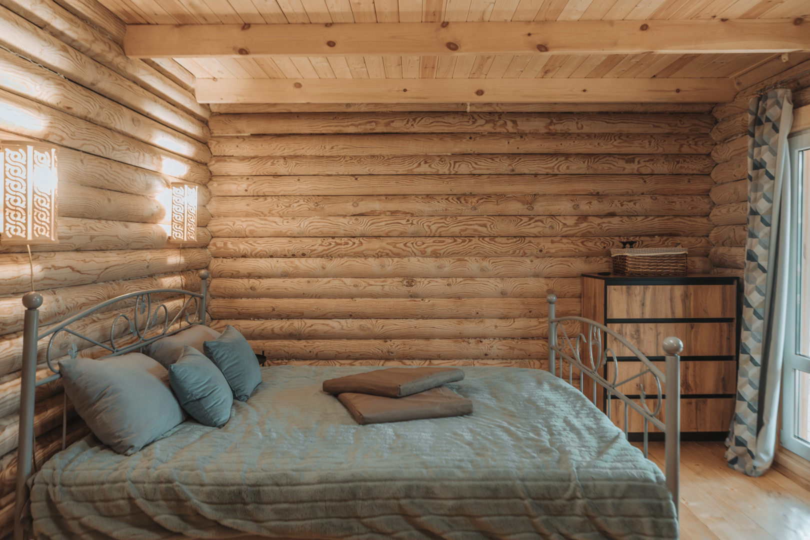 Отель Ист Ривер