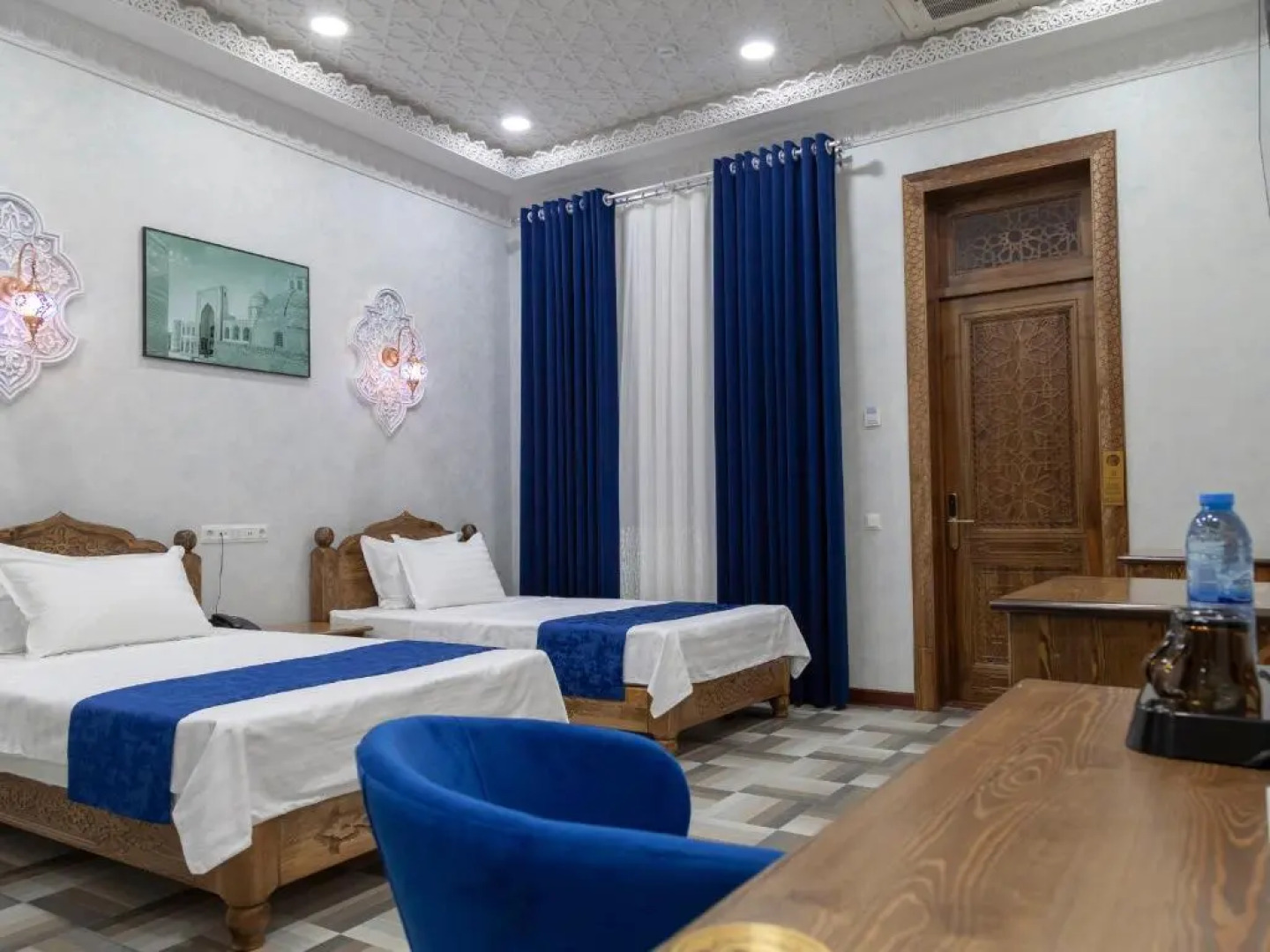 Отель Paradise Plaza Luxury