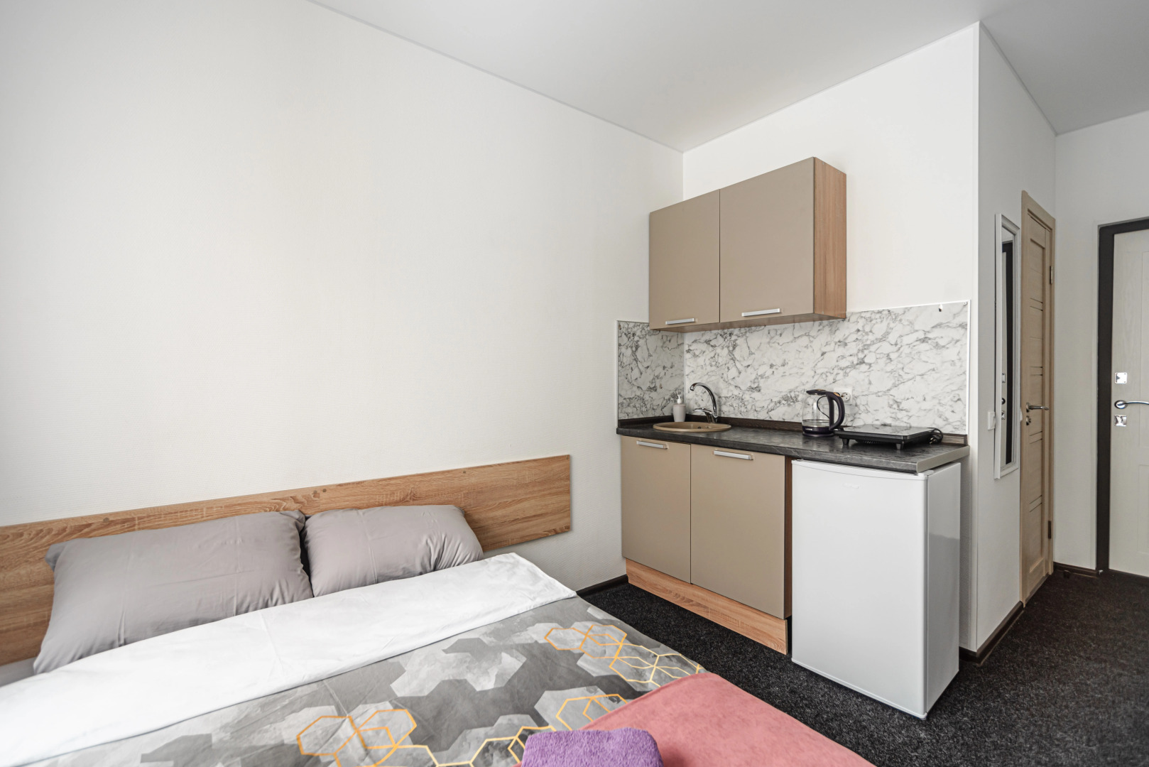 Апартаменты Нижний Ораниенбаум (210)