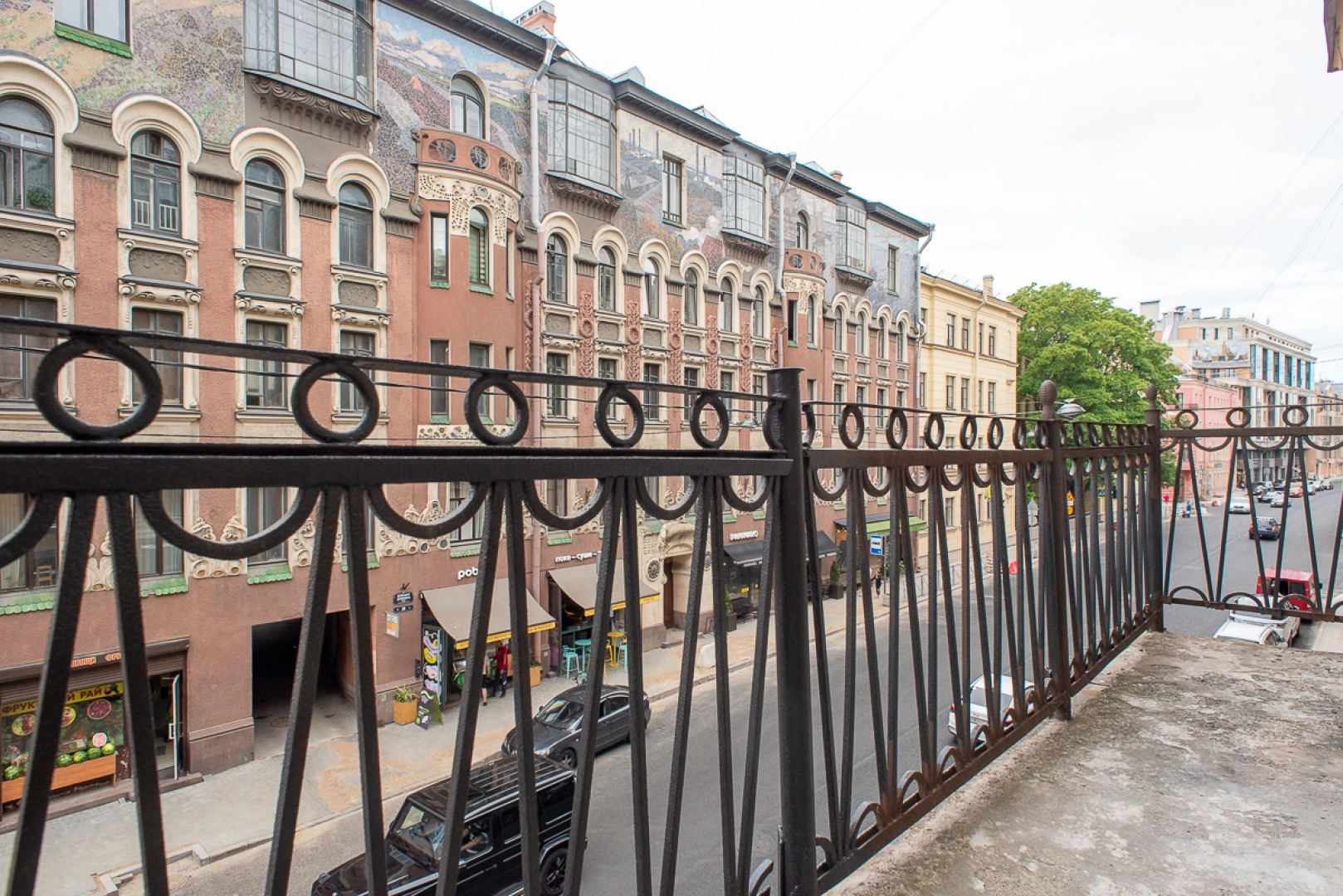 Квартира Стильная Студия с Балконом