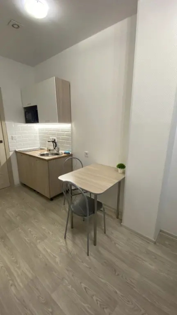 Апартаменты на Аллее Труда 21 1