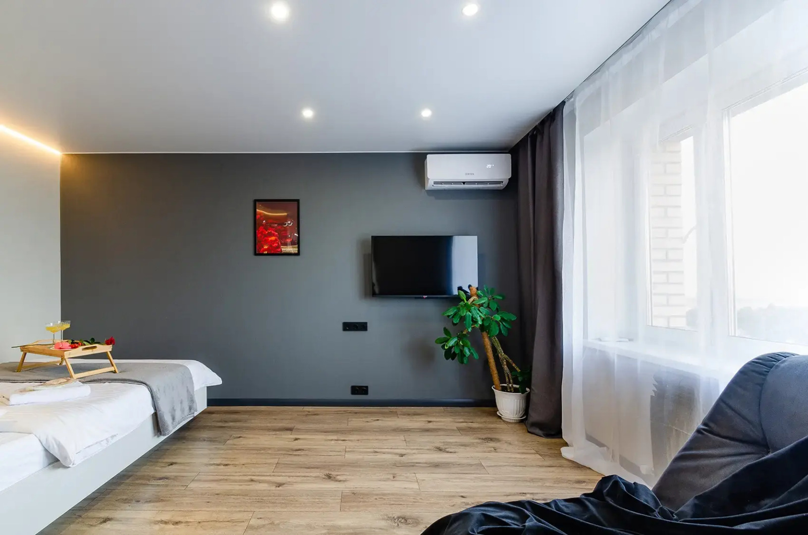 Квартира Изящная 1 комнатная с видом на Волгу