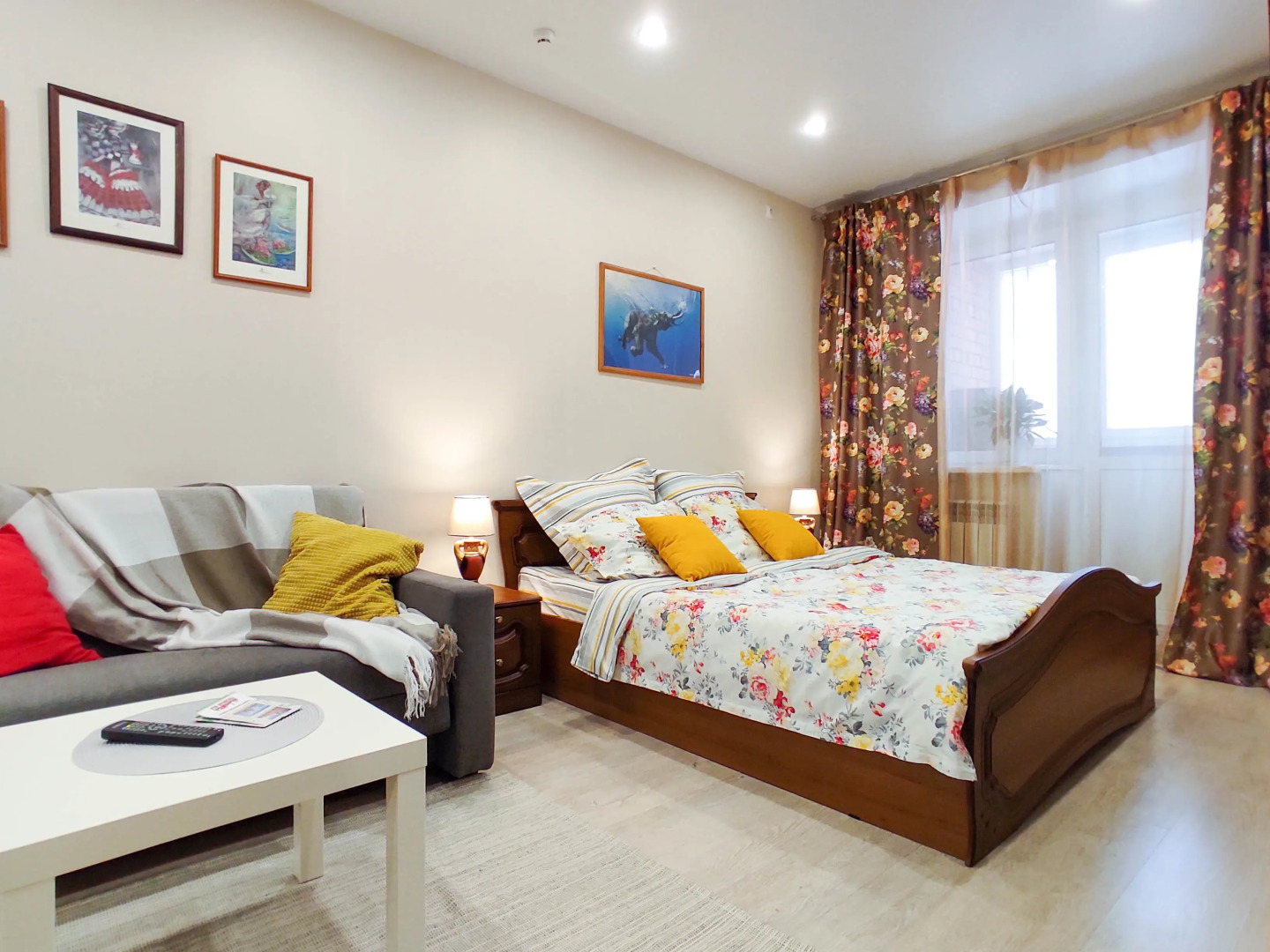 Апартаменты 3 у Патриаршей Сеть ЙоХоум