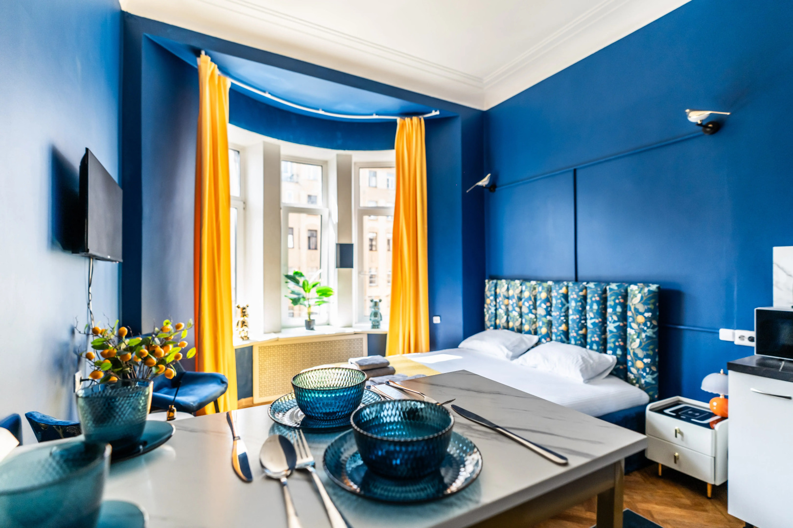 Апартаменты ВО 14/65 Синий свет