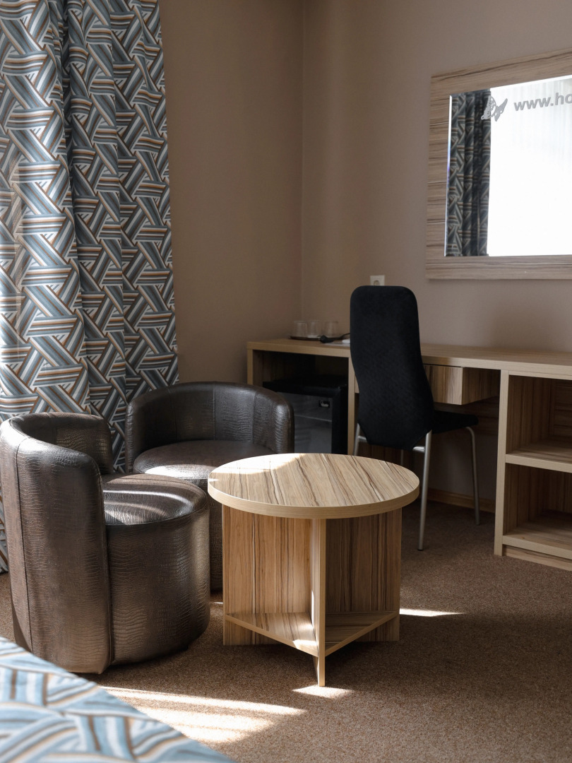 Отель Мартон Ока