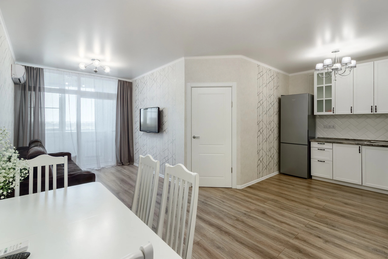 Дом у Дона Двухкомнатные апартаменты с видом на Дон (7 этаж)