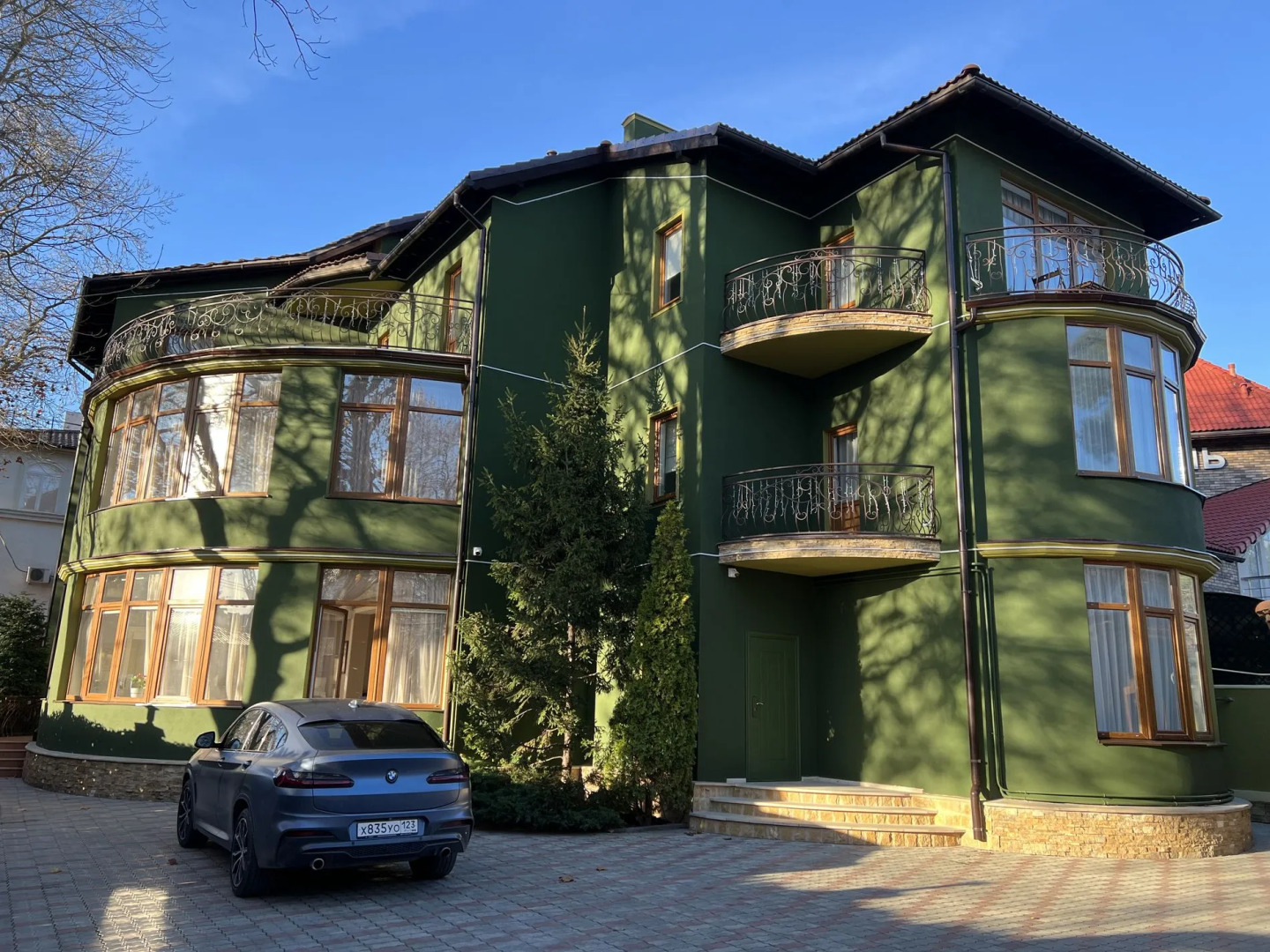 Апартаменты 115 3-к 50 метров от моря и набережной