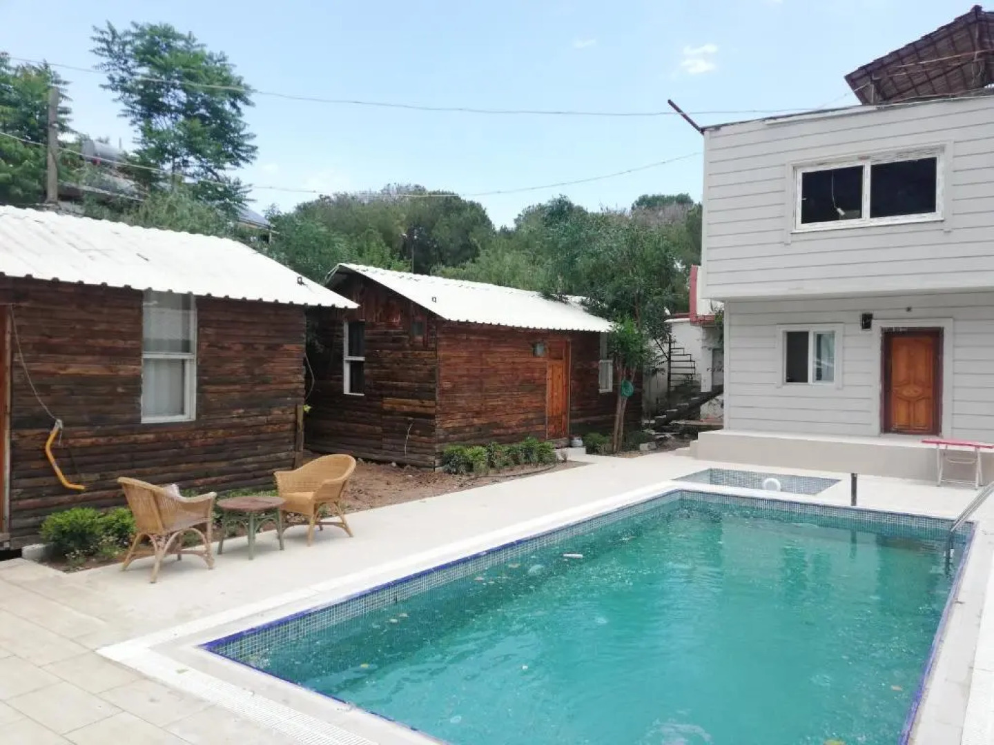 Отель Lime Tree Houses