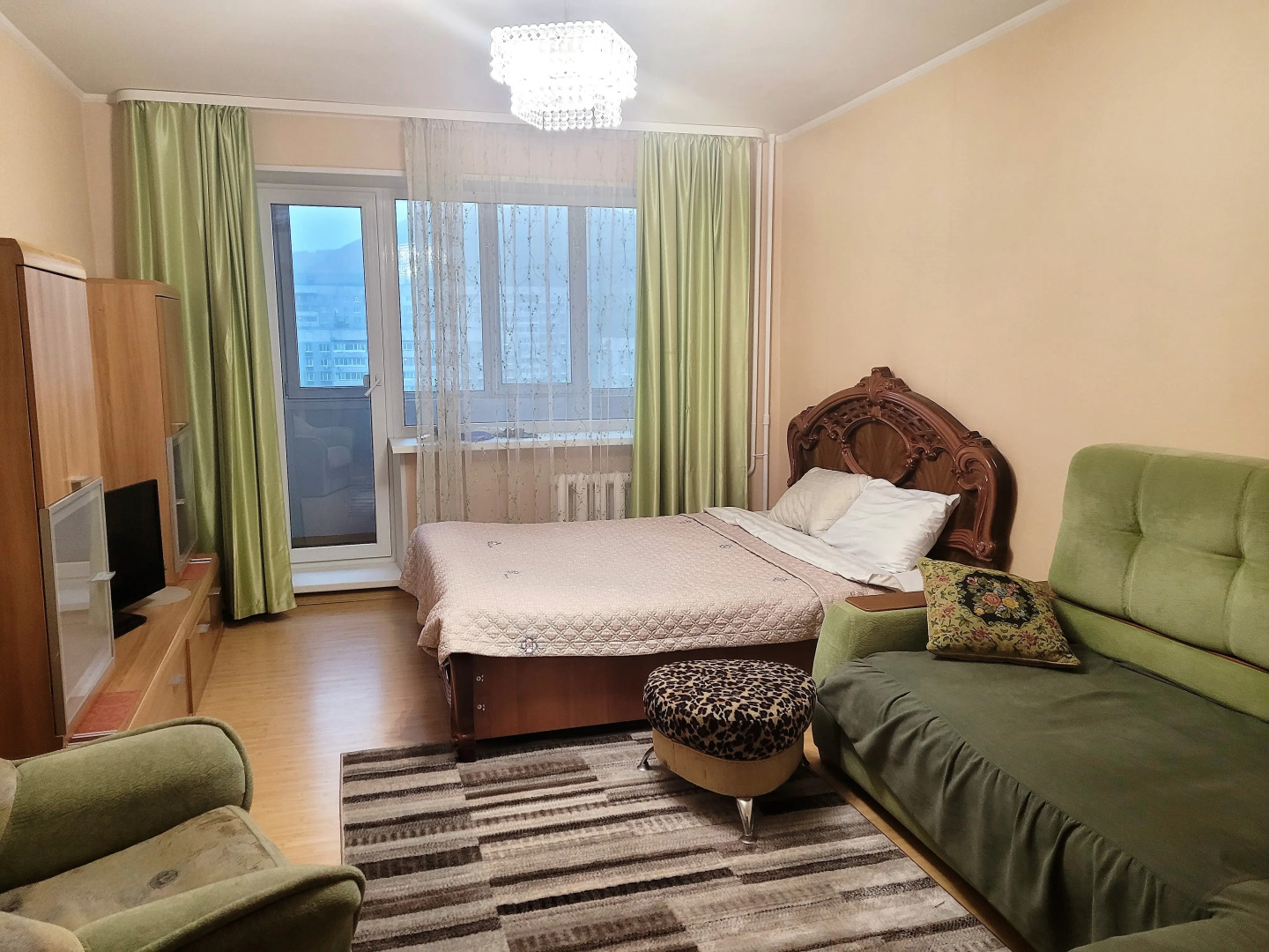 Квартира Home Time Apart для 4 гостей рядом с Нагорным парком