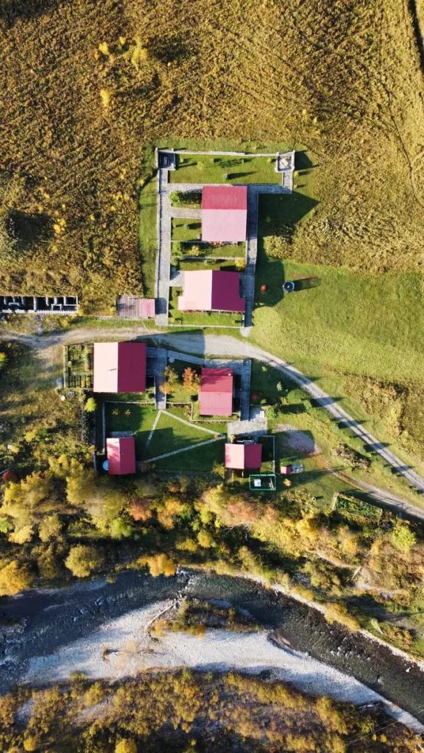 База отдыха ЭКО отель в горах Алтая "Альпийское Эхо"