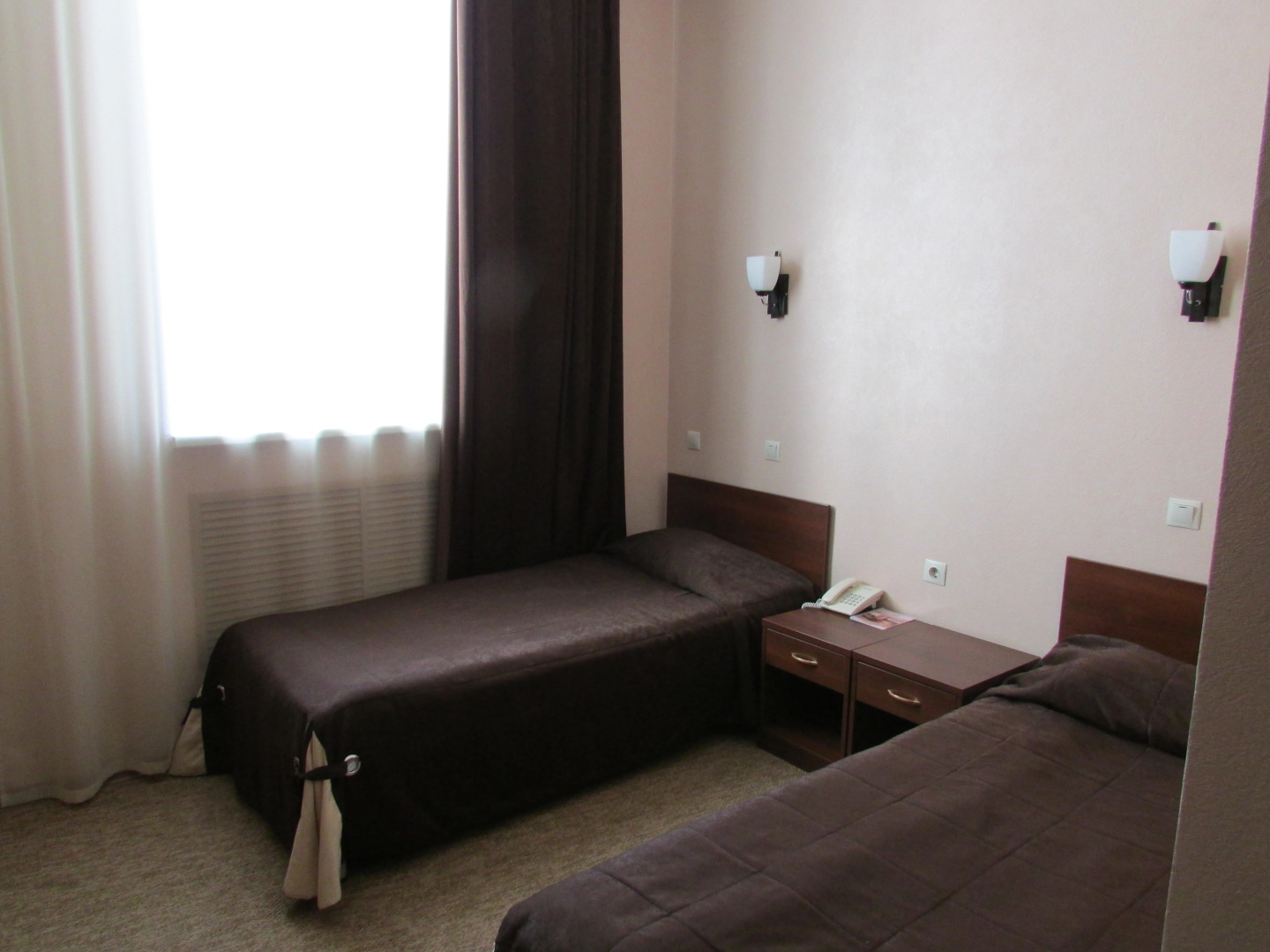 Отель Академия