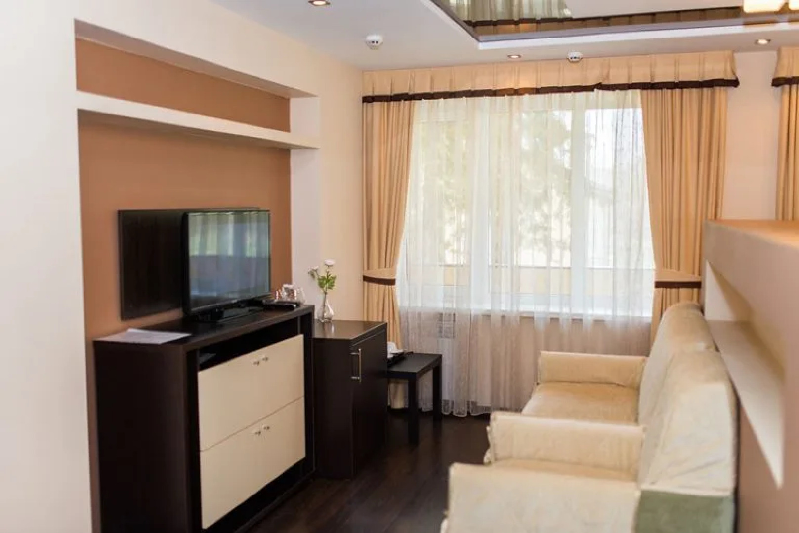 Гостинично-ресторанный комплекс ЗИХИЯ