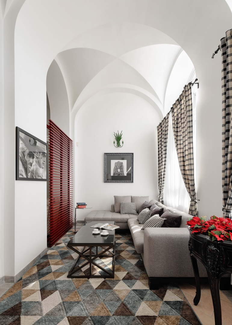 Апартаменты Minin Apartments двухуровневые с видом на Собор 160 кв.м.