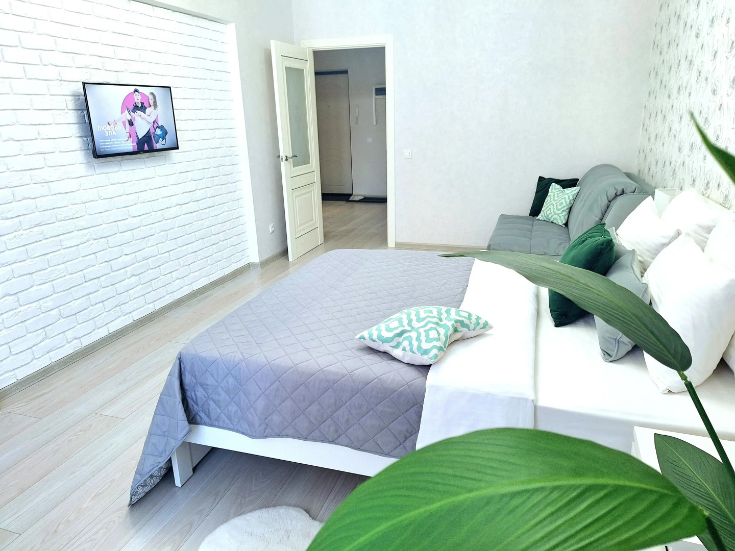 Квартира Просторная Однокомнатная на Парусной