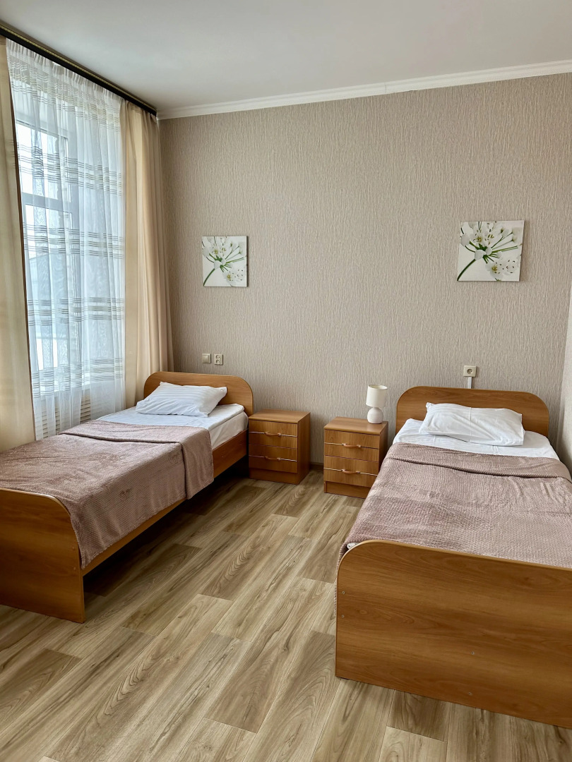 Отель 104 Rooms