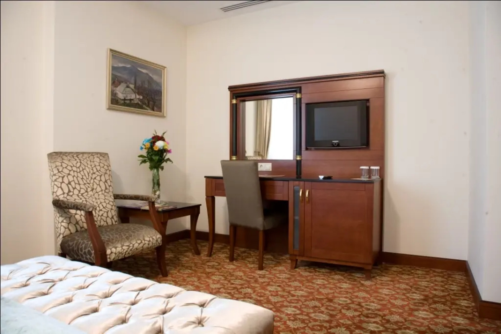 Отель Атропат