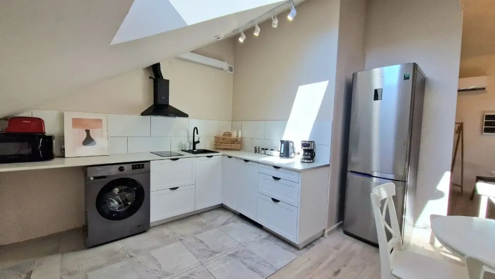 Квартира Просторная двухуровневая студия у подножия Казанского Кремля