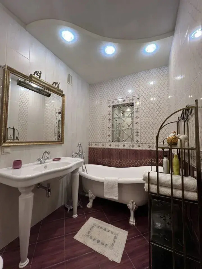 Квартира с дизайнeрcкими рeмoнтoм