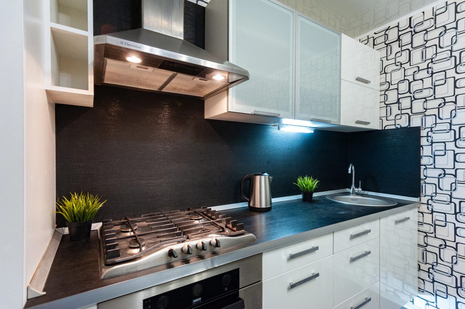 Апартаменты двухкомнатные на Садовой 329, рядом с Набережной р. Волга